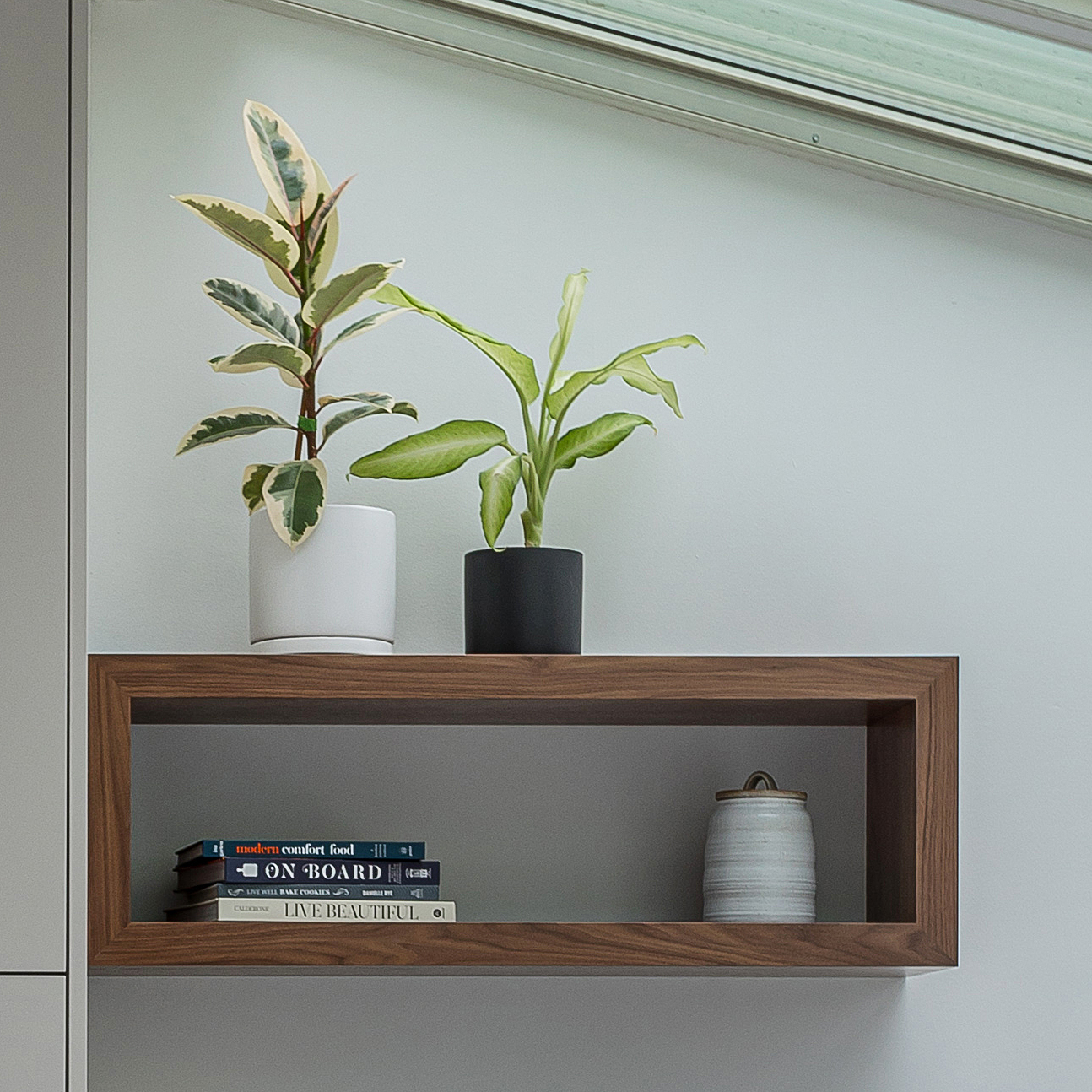 Close up of custom squared shelf scribe flush to the wall